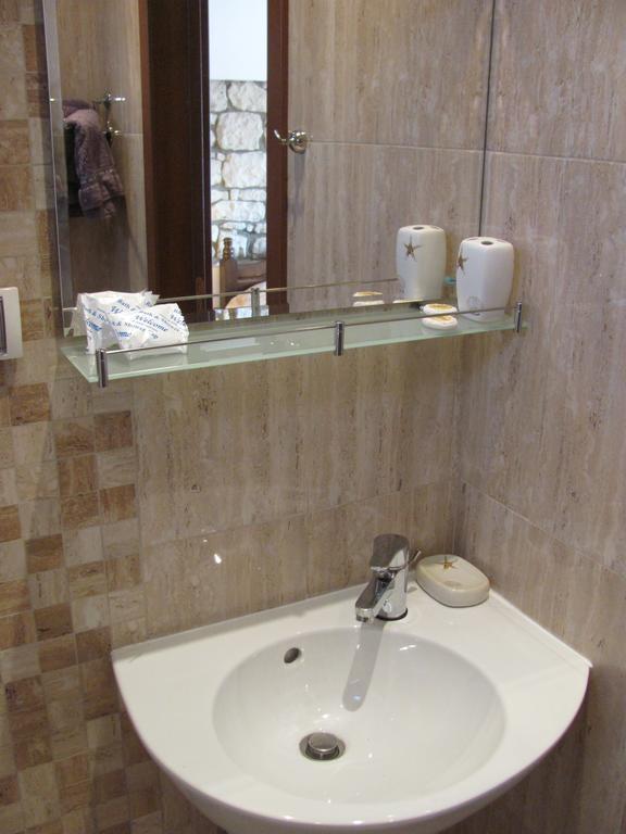 Guest House Villa Elma Nevsha Rom bilde